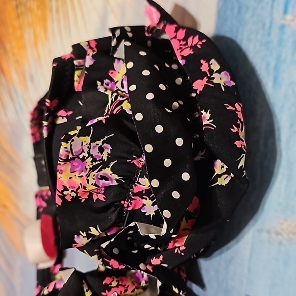 Victoria Secret Polka Dot Floral Bikini Top‎ - Picture 3 of 6